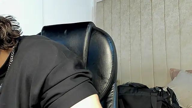 jeicob gagnon online show from October 12, 8:48 am