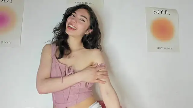 Ana is from Heaven online show from October 13, 5:31 am