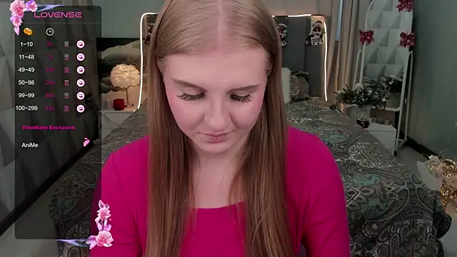 Miss Esmiie online show from December 25, 7:03 am