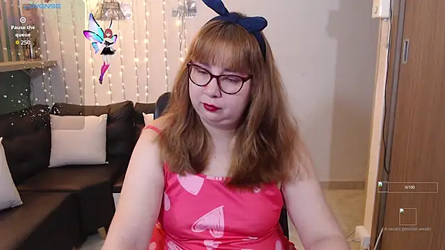 chloe prg online show from November 24, 1:33 pm