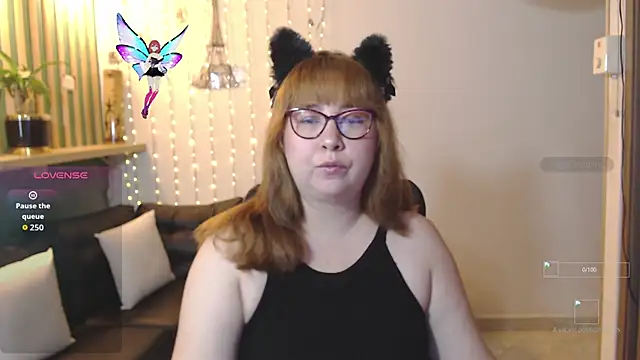 chloe prg online show from November 21, 1:10 pm