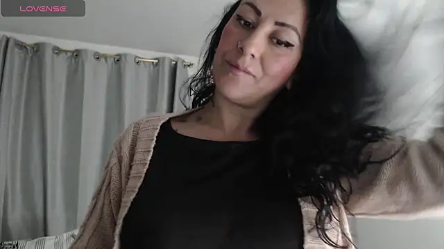 Snapshot of mrs_deborah chatting on January 24, 10:21 am mrs deborah online show from January 24, 10:21 am