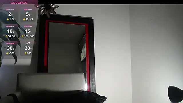 Snapshot of mrs_deborah chatting on February 27, 2:14 am mrs deborah online show from February 27, 2:14 am