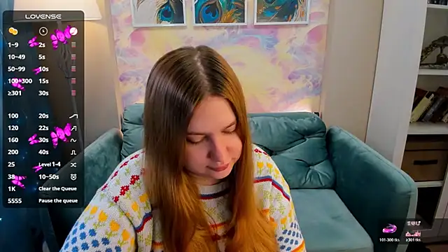 Snapshot of Ellie_Wellie chatting on October 27, 12:50 pm Ellie Wellie online show from October 27, 12:50 pm