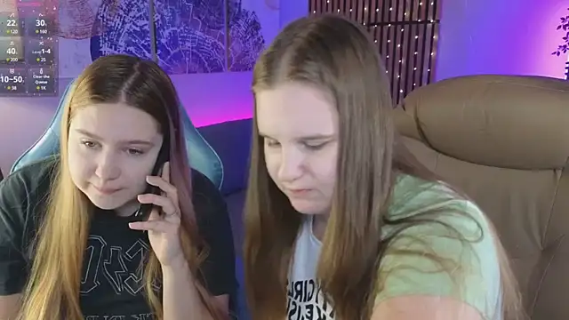 Snapshot of Ellie_Wellie chatting on February 6, 3:09 pm Ellie Wellie online show from February 6, 3:09 pm