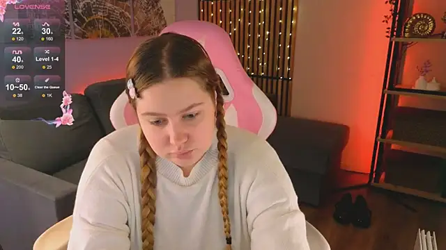Snapshot of Ellie_Wellie chatting on March 3, 3:11 pm Ellie Wellie online show from March 3, 3:11 pm