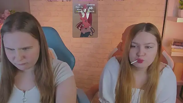 Snapshot of Ellie_Wellie chatting on February 17, 2:49 pm Ellie Wellie online show from February 17, 2:49 pm