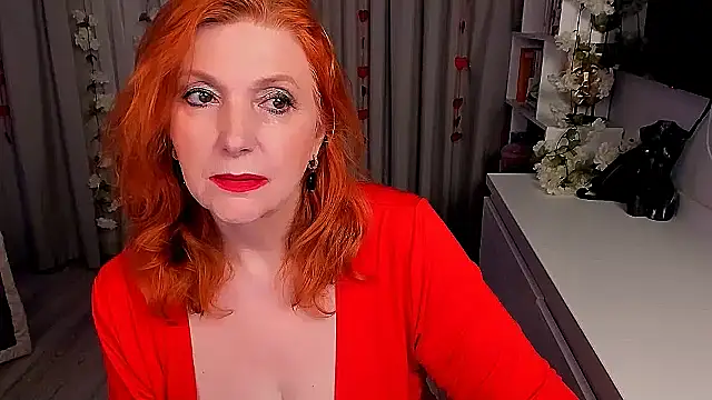 Snapshot of Fire-Fox-One chatting on November 20, 7:47 pm Fire-Fox-One online show from November 20, 7:47 pm