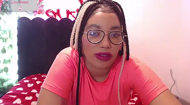 Snapshot of AmyBriiggs chatting on March 9, 5:28 pm AmyBriiggs online show from March 9, 5:28 pm
