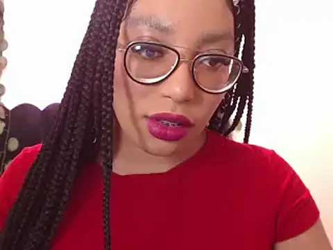 Snapshot of AmyBriiggs chatting on October 13, 3:30 am AmyBriiggs online show from October 13, 3:30 am