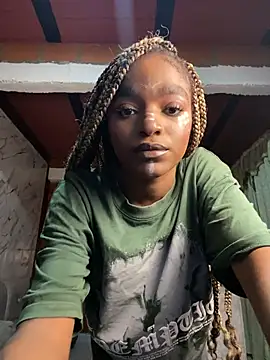 Zizi-campbel online show from June 26, 1:22 am