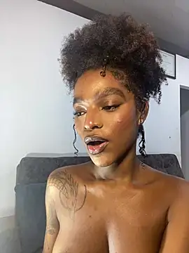 Zizi-campbel online show from March 13, 8:26 am