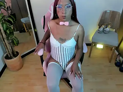 bebe9815 online show from February 12, 6:29 pm