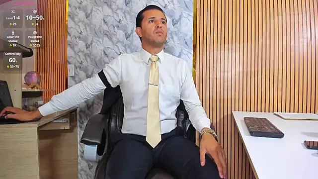 Hideintheoffice online show from April 15, 12:53 pm