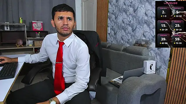 Hideintheoffice online show from February 6, 6:09 am