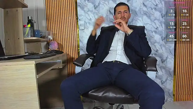 Hideintheoffice online show from May 24, 2:11 am