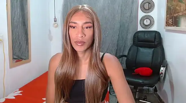 Dannacamilsaenz online show from January 25, 9:57 am