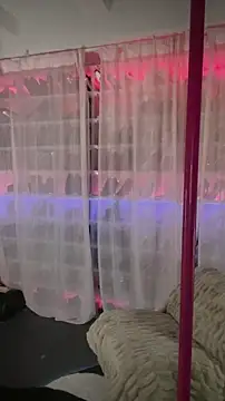 baobaomiqi linger online show from November 29, 2:12 am