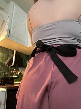 MayaMystic online show from January 17, 11:14 am