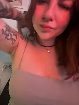 MayaMystic online show from April 10, 1:07 pm