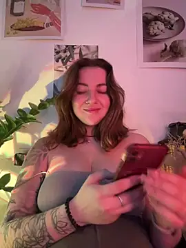 MayaMystic online show from February 10, 1:10 pm