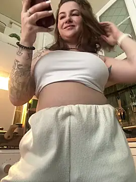 MayaMystic online show from March 29, 11:12 am