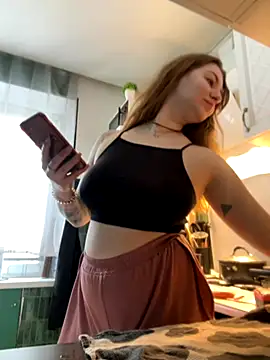 MayaMystic online show from October 22, 8:14 am