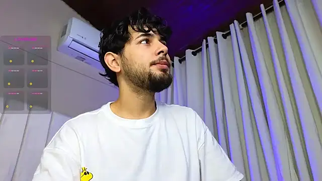 Snapshot of Samir_bear chatting on September 12, 12:38 pm Samir bear online show from September 12, 12:38 pm