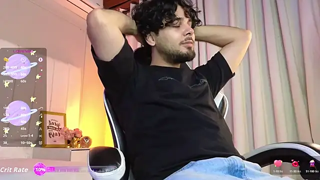 Snapshot of Samir_bear chatting on February 13, 12:49 pm Samir bear online show from February 13, 12:49 pm