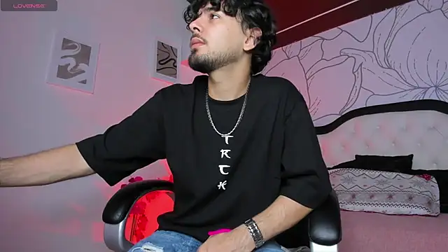 Samir bear online show from November 28, 12:38 pm