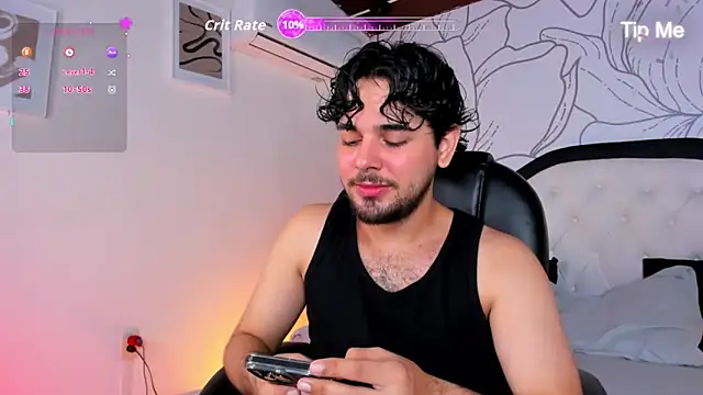 Snapshot of Samir_bear chatting on June 15, 8:30 pm Samir bear online show from June 15, 8:30 pm