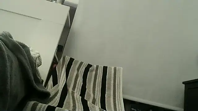 teek1234 1 online show from March 19, 4:01 am