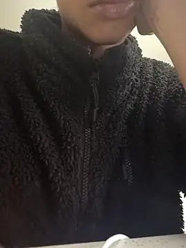 carmelbbyx22 online show from March 13, 12:26 am