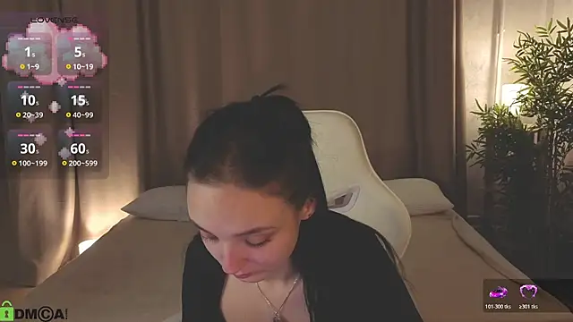 Cheryl  Brown online show from March 25, 1:28 am