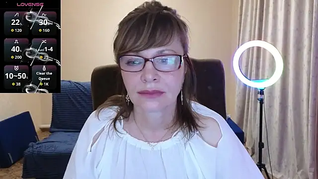 Snapshot of Miss_Moren chatting on March 21, 6:34 pm Miss Moren online show from March 21, 6:34 pm