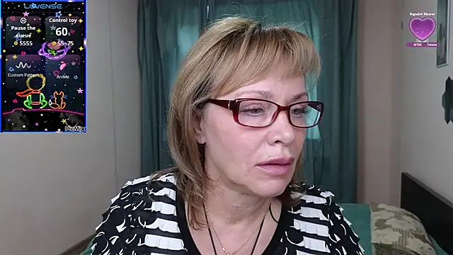 Snapshot of Miss_Moren chatting on September 27, 5:46 am Miss Moren online show from September 27, 5:46 am