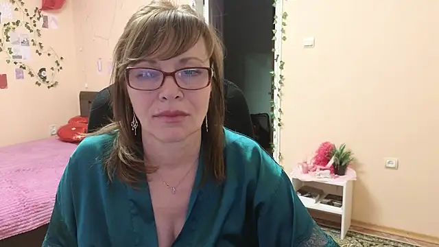 Snapshot of Miss_Moren chatting on March 31, 3:58 pm Miss Moren online show from March 31, 3:58 pm