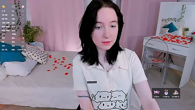 Snapshot of lilithlunna chatting on September 9, 5:00 pm lilithlunna online show from September 9, 5:00 pm