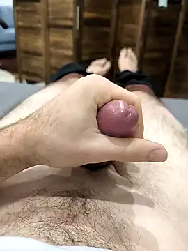 Snapshot of LeoSubLifestyle4You chatting on December 19, 1:07 pm LeoSubLifestyle4You online show from December 19, 1:07 pm