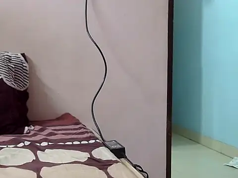 Snapshot of Housewife12 chatting on November 16, 8:30 am Housewife12 online show from November 16, 8:30 am