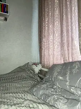 AmmyRich1 online show from April 17, 5:10 am