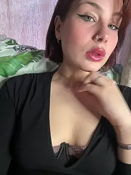 Snapshot of AmmyRich1 chatting on April 24, 3:52 am AmmyRich1 online show from April 24, 3:52 am