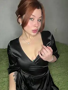 Snapshot of AmmyRich1 chatting on September 25, 5:46 am AmmyRich1 online show from September 25, 5:46 am