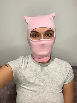 Nikki Hoee online show from November 23, 3:44 pm