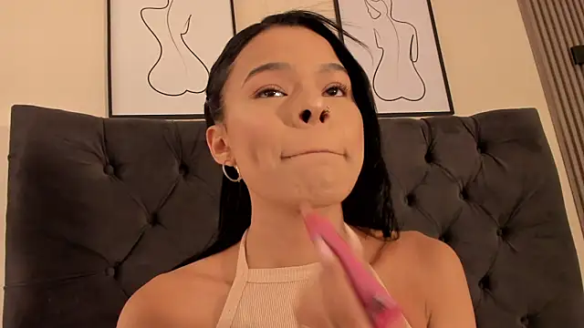 BrithanySummer online show from September 17, 8:11 pm