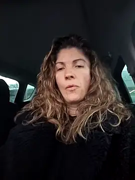 Snapshot of sansan2411 chatting on February 28, 4:50 pm sansan2411 online show from February 28, 4:50 pm