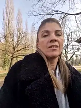 sansan2411 online show from January 13, 1:48 pm