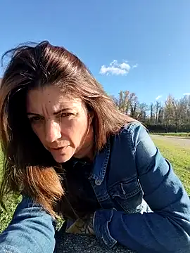 sansan2411 online show from November 3, 1:47 pm