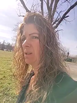 Snapshot of sansan2411 chatting on February 23, 12:50 pm sansan2411 online show from February 23, 12:50 pm