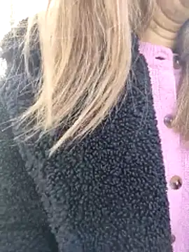 sansan2411 online show from March 16, 8:29 am